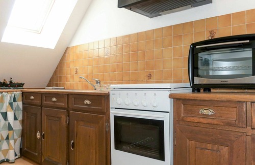 Goulien Apartamento | Acogedor apartamento para 4 personas con WIFI, TV, mascotas permitida y aparcamiento