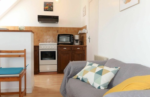 Goulien Apartamento | Acogedor apartamento para 4 personas con WIFI, TV, mascotas permitida y aparcamiento