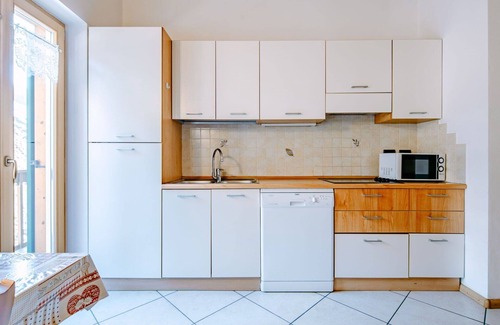 Soraga Apartamento | Acogedor apartamento para 4 personas con WIFI, TV, balcón, mascotas permitida y aparcamiento