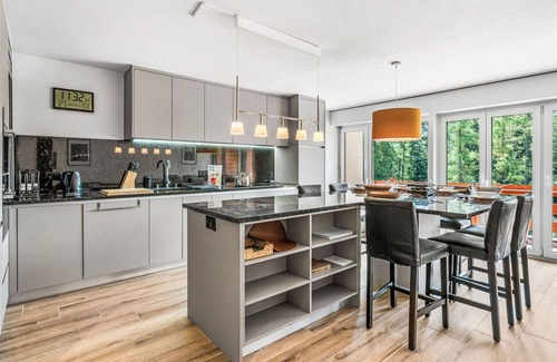 Chermignon Apartamento | Acogedor apartamento para 4 personas con WIFI, TV y balcón