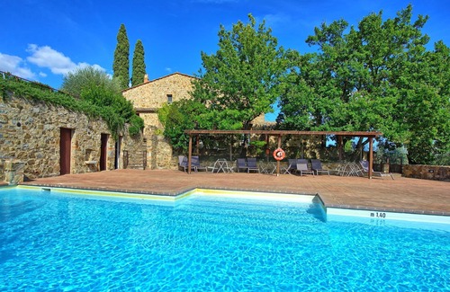 Montalcino Apartamento | Precioso apartamento con piscina, A/C, TV, mascotas permitida, vista panorámica y aparcamiento