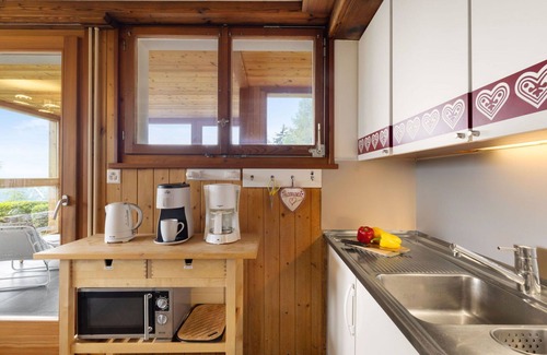 Verbier Apartamento | Bonito apartamento para 4 personas con WIFI, patio y aparcamiento