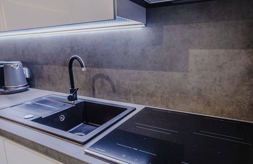 Trebon Apartamento | Acogedor apartamento para 5 personas con WIFI, TV, terraza y vista panorámica