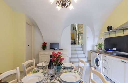 Terzorio Apartamento | Acogedor apartamento para 6 personas con A/C, WIFI, balcón, mascotas permitida y aparcamiento