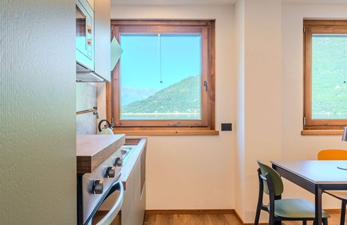 Verceia Apartamento | Hermoso apartamento para 6 personas con A/C, WIFI, TV y balcón