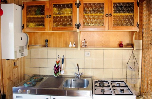 Quetzin Apartamento | Hermoso apartamento para 5 personas con WIFI, TV, terraza, mascotas permitida y aparcamiento