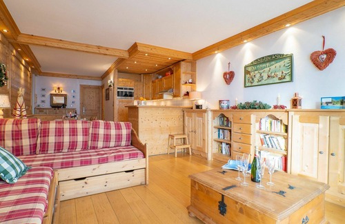 Tignes Apartamento | Hermoso apartamento para 8 personas con WIFI, TV y balcón