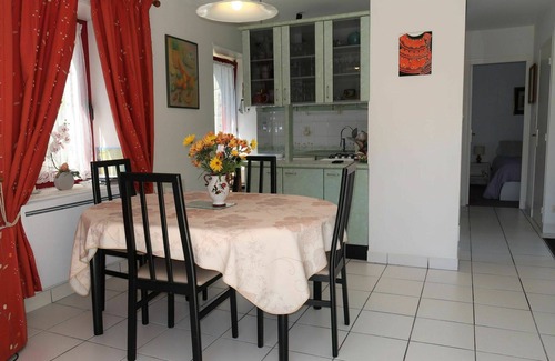 Pont-l'Abbe Apartamento | Hermoso apartamento para 4 personas con WIFI, TV, terraza y aparcamiento