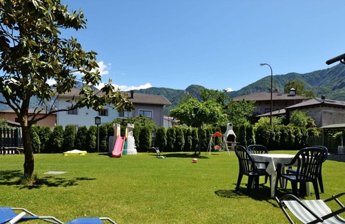 Caldonazzo Apartamento | Hermoso apartamento para 6 personas con WIFI, TV, patio, mascotas permitida y aparcamiento