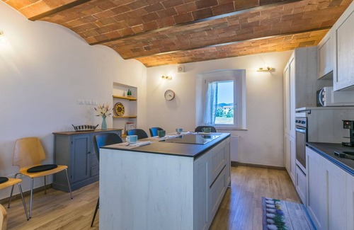 Donoratico Apartamento | Cosy apartment for 6 guests with WIFI, A/C and pets allowed