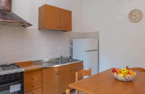 San Pietro a Mare Apartamento | Hermoso apartamento para 4 personas con A/C, WIFI, TV, patio y mascotas permitida