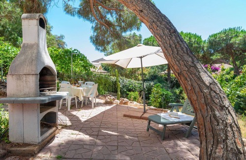San Pietro a Mare Apartamento | Hermoso apartamento para 4 personas con A/C, WIFI, TV, patio y mascotas permitida