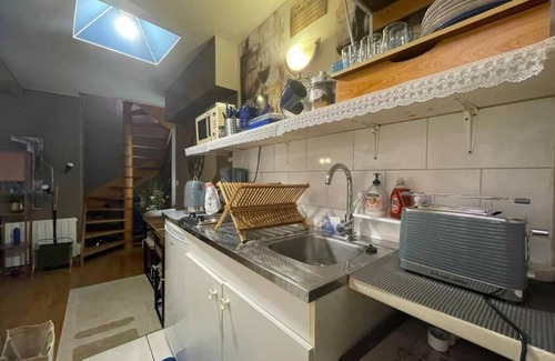 Chalon-sur-Saone Apartamento | Cosy apartment in a listed medieval site.