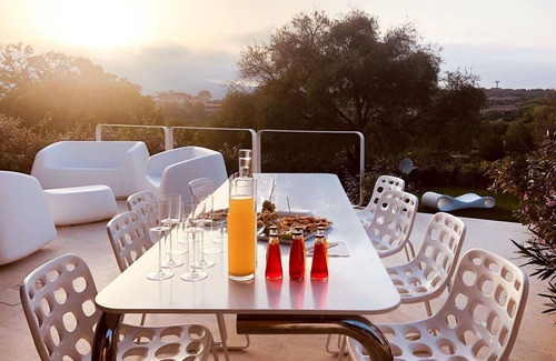 Puntaldia Casa | Precioso apartamento en villa para 8 personas con piscina, A/C, TV, terraza y aparcamiento