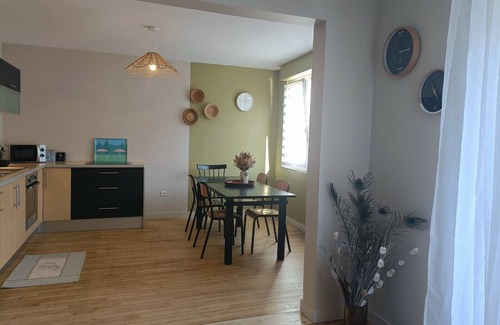 La Turballe Apartamento | Cosy apartment in the heart of La Turballe, shops on foot