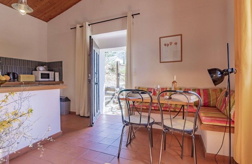 Puimichel Villa | Hermoso apartamento en villa con WIFI, patio, mascotas permitida, vista panorámica y aparcamiento