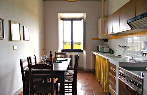 Scarperia e San Piero Villa | Hermoso apartamento en villa para 6 personas con piscina, WIFI, TV, vista panorámica y aparcamiento