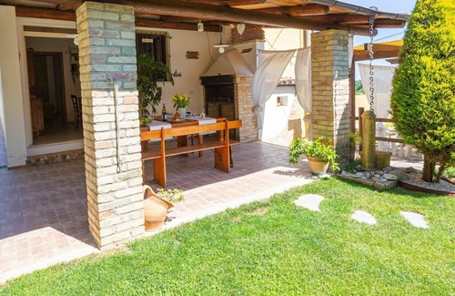 Lanciano Casa | Hermoso apartamento en villa para 9 personas con WIFI, A/C, TV, balcón y aparcamiento