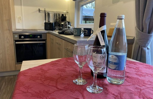 Wemding Casa | Precioso apartamento en villa para 4 personas con WIFI, A/C, TV, terraza y mascotas permitida