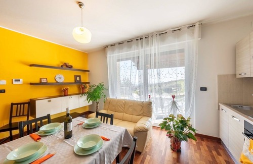 Citta Sant'Angelo Villa | Apartamento en villa con piscina, WIFI, jacuzzi, A/C, TV, patio, vista panorámica, aparcamiento