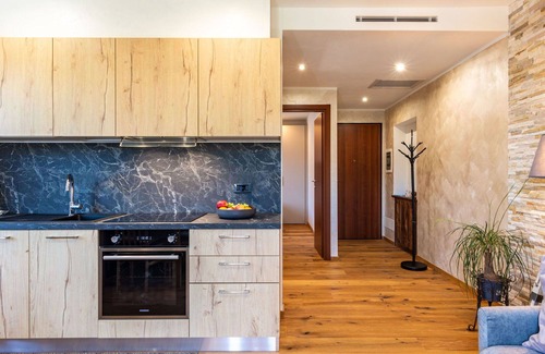 Samolaco Apartamento | Bonito apartamento para 3 personas con A/C, WIFI, balcón y aparcamiento