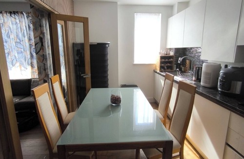 Feltham North Apartamento | Cosy apartment near Heathrow