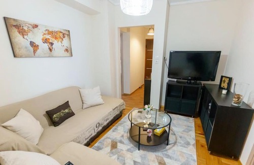 Ampelokipoi-Menemeni Apartamento | Cosy apartment near the city centre