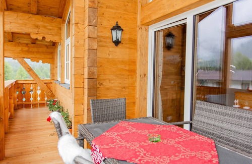 Lofer Apartamento | Cosy apartment on farm near ski lift in Lofer