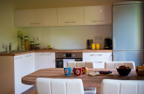 Zelezniki Apartamento | APARTAMENTO ACOGEDOR PR POTOKAR
