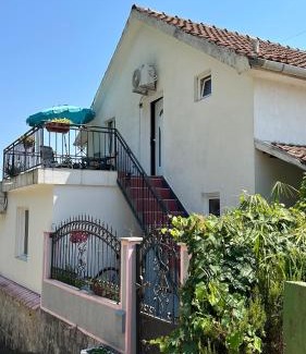 Kumbor Apartamento | Cosy Apartment Sea View in Kumbor