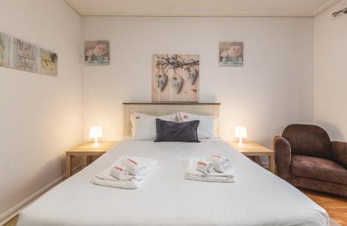 Mafamude Apartamento | Cosy Apartment with Veranda in Gaia - 1E