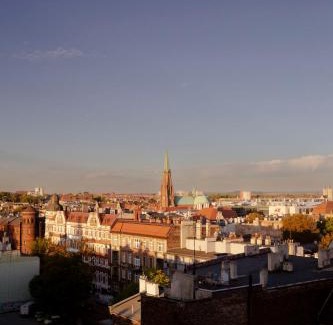 Bytom Apartamento | Cosy apartment with an artistic soul and a magnificent view of Silesia