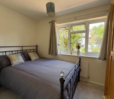 Guildford Casa | Cosy Apartment with Private Access and Kitchenette in Guildford