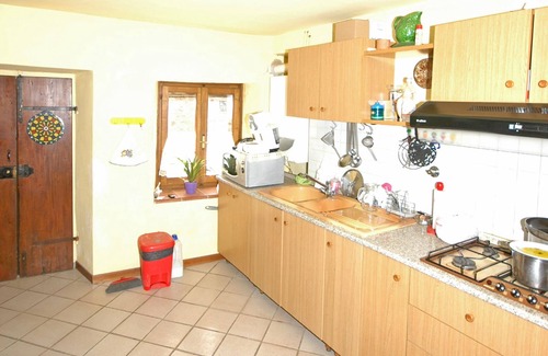 Valagnesi Apartamento | Hermoso apartamento con WIFI, piscina privada, TV, balcón, vista panorámica, aparcamiento