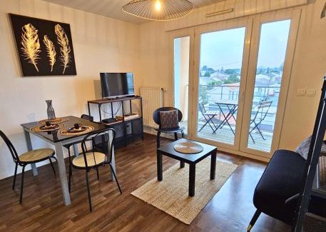 Bordeaux Apartamento | [Cosy] Appartement équipé avec terrasse, Wifi