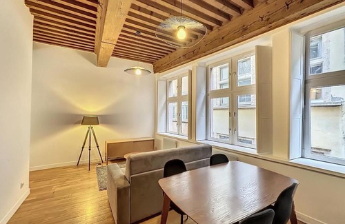 Old Lyon Apartamento | Cosy appt cœur de Lyon du Bœuf 3