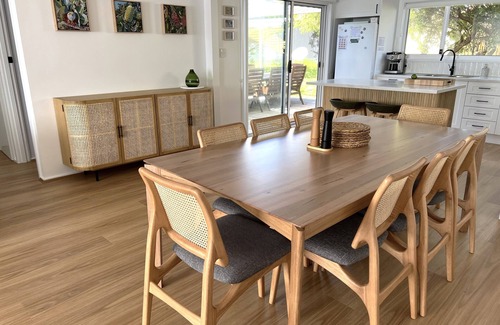 Cape Paterson Casa | Cosy beach house | 500m to beach | Bed linen | WiFi | Family-friendly