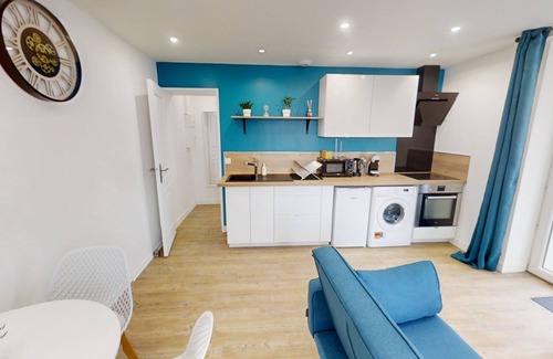 Le Mee-sur-Seine Apartamento | Cosy Blue Lagoon Apartment Melun Riverside