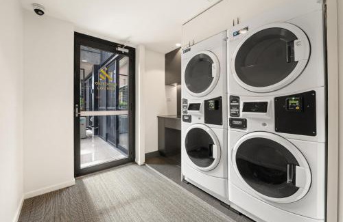 Braddon Apartamento | Cosy Braddon Studio with BBQ Area