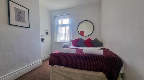 Grangetown Apartamento | Cosy bright 4 bed house 11mins from Cardiff centre
