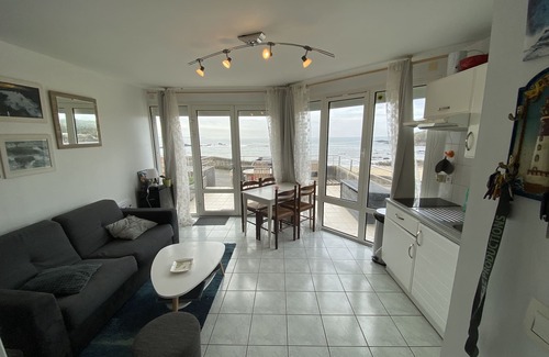 Le Pouldu Apartamento | Cosy, bright waterfront apartment