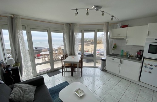 Le Pouldu Apartamento | Cosy, bright waterfront apartment
