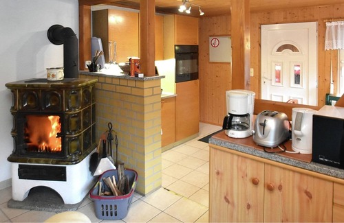 Neustadt/Harz Casa | Acogedor bungalow en Neustadt, Alemania con terraza privada