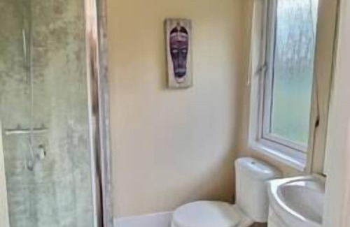 Tewitfield Cabina | Cosy Cabin near Lake