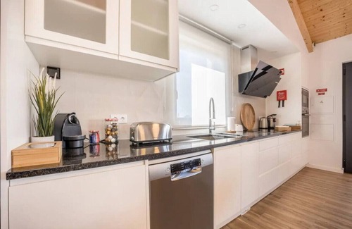 Rogil Apartamento | Cosy & Calm Rosemary Retreat in Rogil