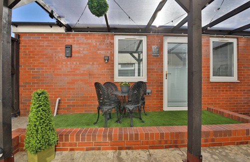 Butetown Casa | Cosy Central Cardiff Bungalow
