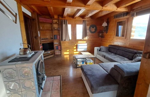 Chatillon-sur-Cluses Chalet De Esquí | Cosy chalet with breathtaking views at the gateway to the Grand Massif. Hiking, skiing, lakes.