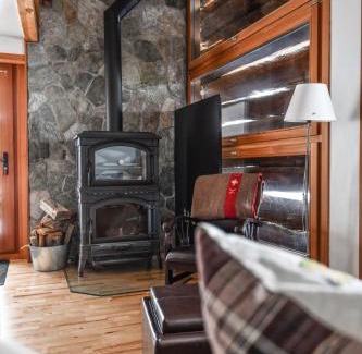 Saint-Martin Chalet De Esquí | Cosy Chalet in Val d’Hérens, Swiss Alps, 1333m