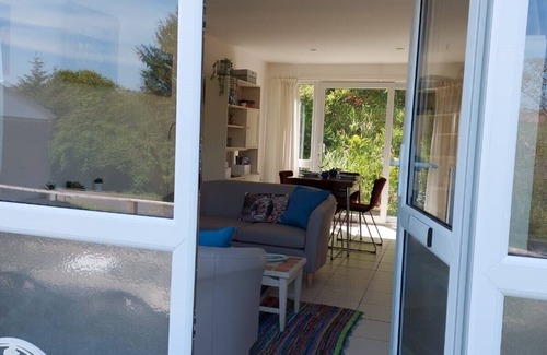 Pembroke Chalet De Esquí | Cosy chalet located 6 min walk from the beach!