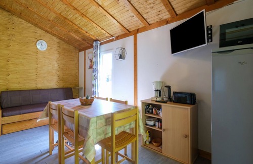 Signy-le-Petit Chalet De Esquí | Chalet en Signy-le-Petit con piscina compartida